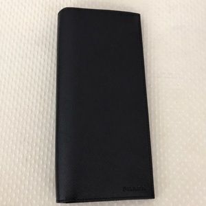 •PRADA MENS WALLET•